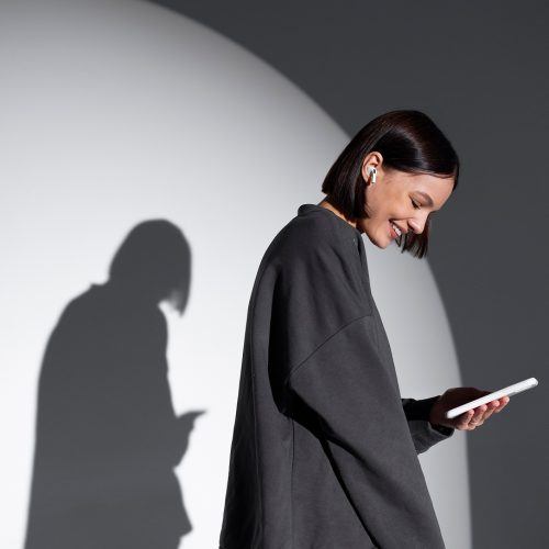 Ten Essential Items Every Professional Should Have in Their Workday Wardrobe